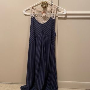 Mudd XL black/blue striped 💙🖤 crocheted back dress